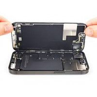 iPhone 15 Plus Akku Reparatur Apple