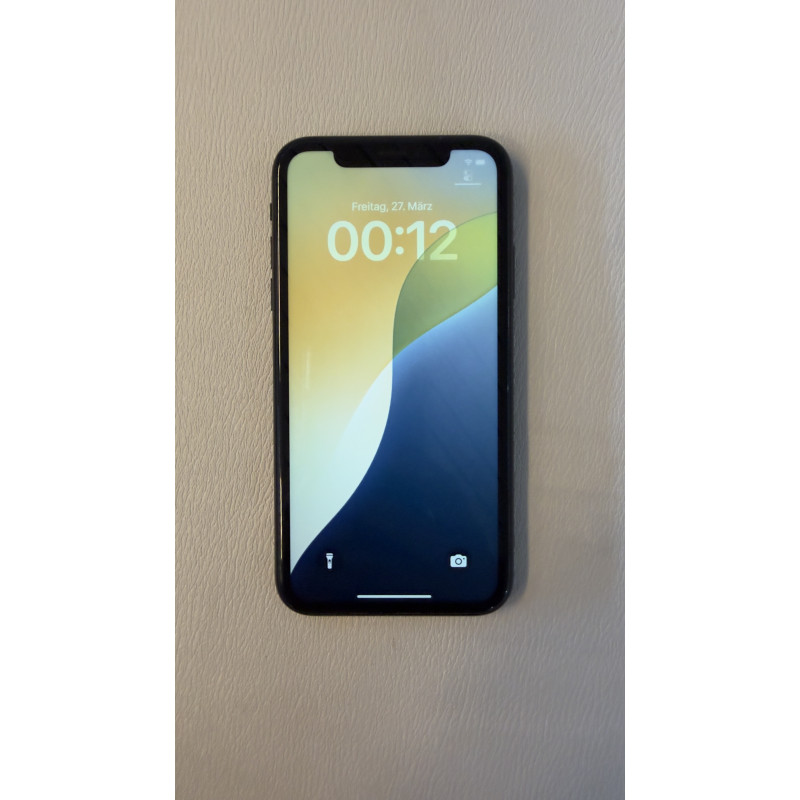 Apple iPhone XR – 64 GB – Schwarz – Guter Zustand